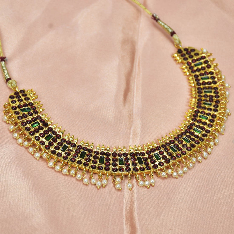 Poothali gold necklace Clearance