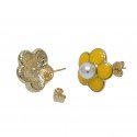 Girls Classic Fancy Pearl Floral Studs