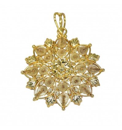 Beautiful Gold Plated Floral Design Pendant