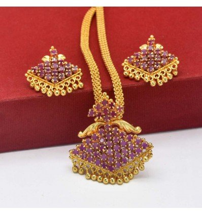 Gold Plated Adial Pendant Set