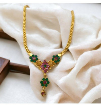 Graceful Ruby Emerald Stone Floral Pendant Necklace